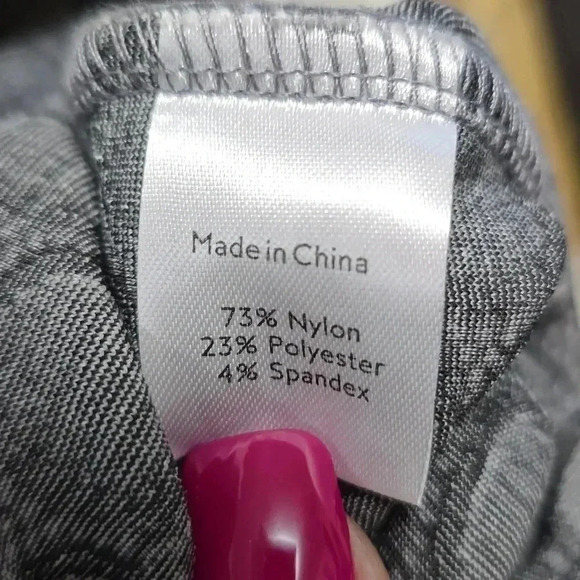 Leota | Skirt | Stretch | Black & White - Picture 5 of 6